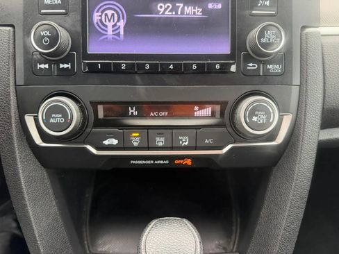 Used 2020 Honda Civic LX image 25