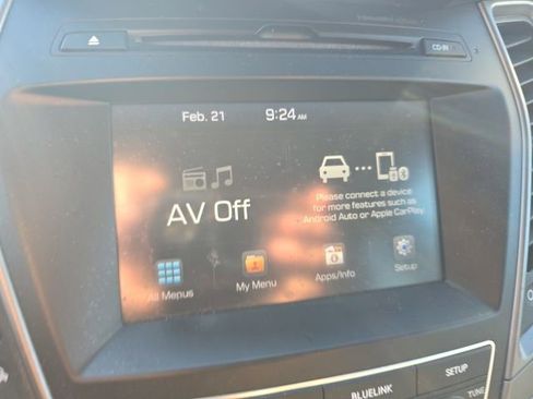 Used 2018 Hyundai Santa Fe Sport w/ 2.4L Value Package 02 image 11