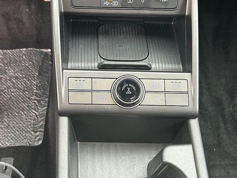 Used 2024 Hyundai Kona N Line image 17