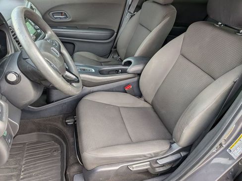 Used 2020 Honda HR-V LX image 13