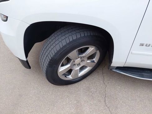 Used 2017 Chevrolet Suburban Premier AWD/4WD image 37