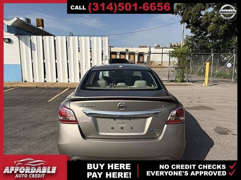 Used 2013 Nissan Altima 2.5 SV FWD image 4