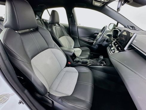 Used 2023 Toyota Corolla XSE image 29
