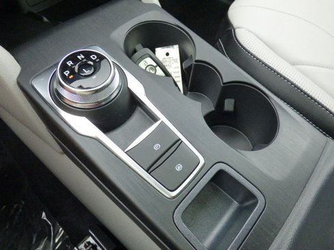 New 2025 Ford Escape SE w/ PHEV Premium Package image 15