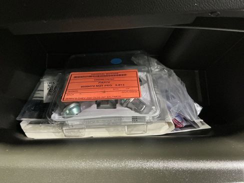 Used 2022 Chevrolet Equinox RS w/ RS Leather Package image 31