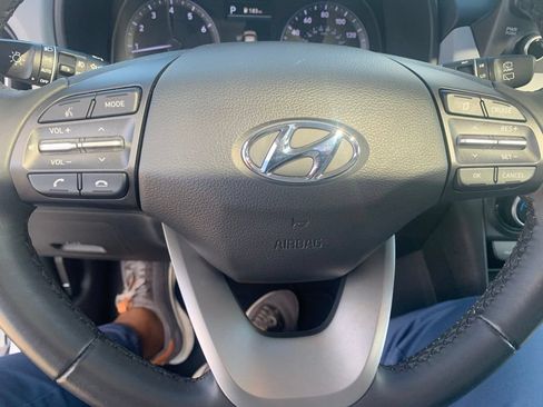 Certified 2021 Hyundai Kona Limited w/ Cargo Package AWD/4WD image 19