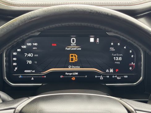 Used 2022 GMC Sierra 1500 AT4 w/ Technology Package image 16