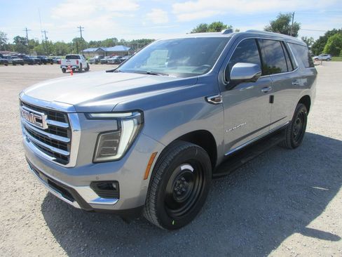 New 2026 GMC Yukon Elevation w/ Elevation Premium Package AWD/4WD image 9