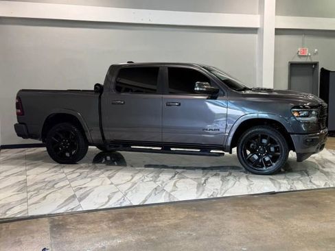 Used 2020 RAM 1500 Laramie AWD/4WD image 5