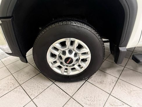 Certified 2024 GMC Sierra 2500 SLE w/ SLE Convenience Package AWD/4WD image 13