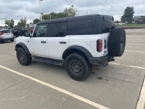 Used 2025 Ford Bronco Badlands w/ Sasquatch Package AWD/4WD image 7