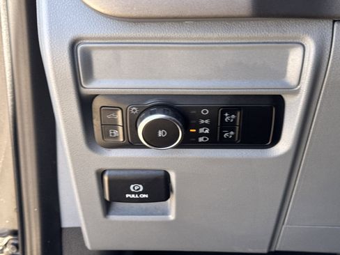 Used 2024 Ford F150 XLT w/ Mobile Office Package image 23