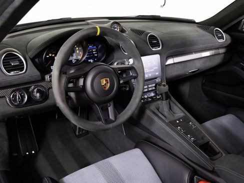 Used 2023 Porsche 718 Cayman GT4 RS image 4