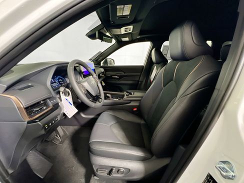 New 2026 Toyota Grand Highlander AWD Hybrid image 14