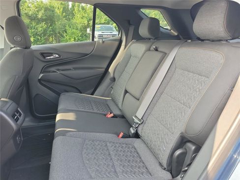 Used 2024 Chevrolet Equinox LT FWD image 12