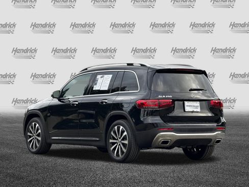 Used 2021 Mercedes-Benz GLB 250 4MATIC image 7