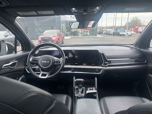 Used 2023 Kia Sportage X-Line w/ X-Line Premium Package image 8