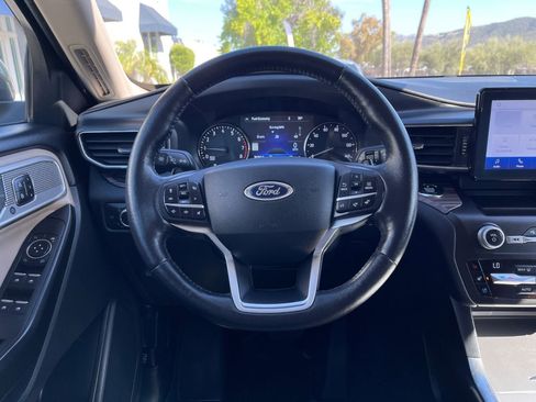 Used 2020 Ford Explorer Limited AWD/4WD image 13