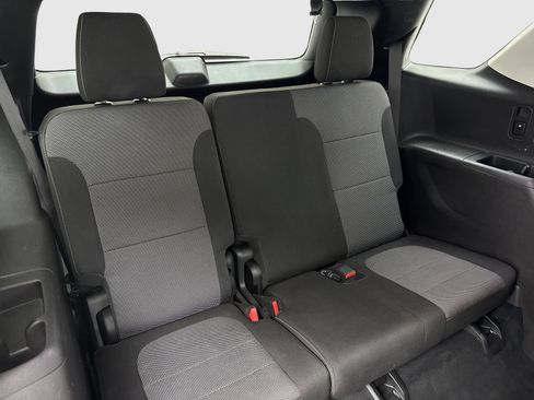 Used 2018 Chevrolet Traverse LT AWD/4WD image 47