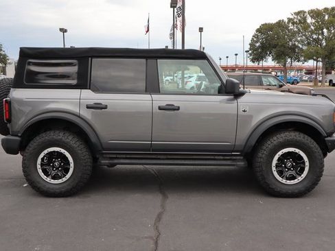 Used 2021 Ford Bronco Big Bend w/ Sasquatch Package image 14