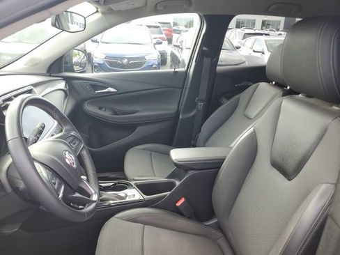 Certified 2023 Buick Encore GX Preferred FWD image 16