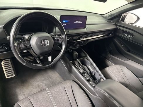 Used 2023 Honda Accord Sport image 16