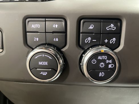 Used 2024 GMC Sierra 1500 Denali w/ Denali Reserve Package image 20