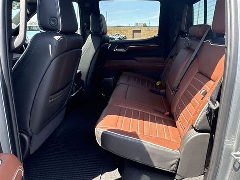 Certified 2024 GMC Sierra 1500 Denali Ultimate AWD/4WD image 25