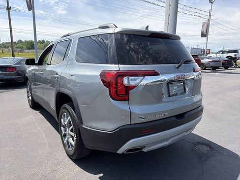 Used 2023 GMC Acadia SLT AWD/4WD image 6