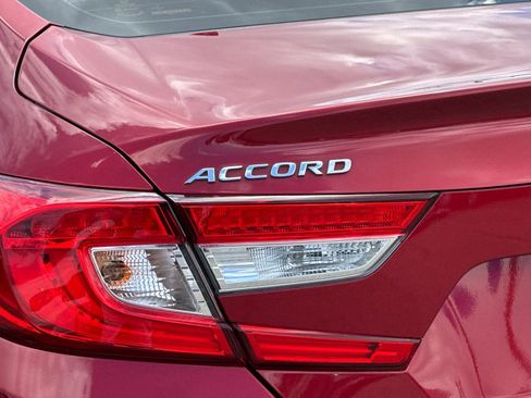 Used 2018 Honda Accord Touring image 26