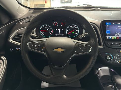 Used 2024 Chevrolet Malibu LT image 7