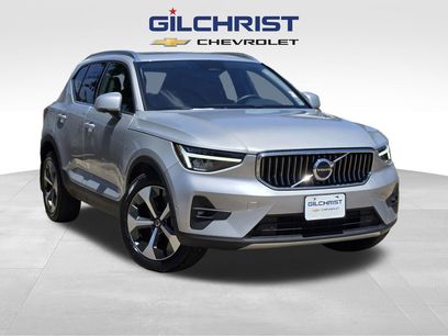 Used 2023 Volvo XC40 B5 Plus w/ Driver Assist Package