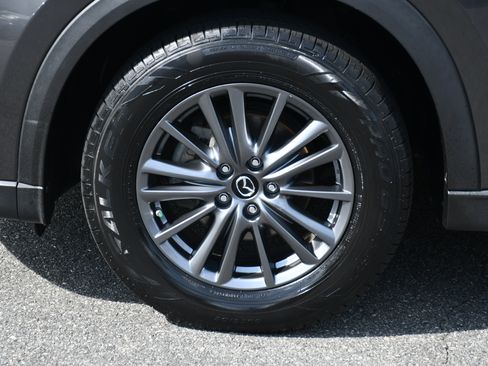 Used 2020 MAZDA CX-5 Touring image 22