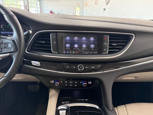 Certified 2023 Buick Enclave Essence w/ Experience Buick Package AWD/4WD image 18