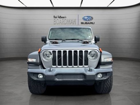 Used 2020 Jeep Gladiator Sport w/ Quick Order Package 24S AWD/4WD image 12