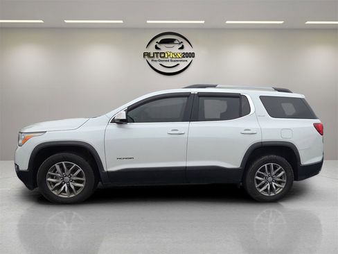 Used 2019 GMC Acadia SLE image 4
