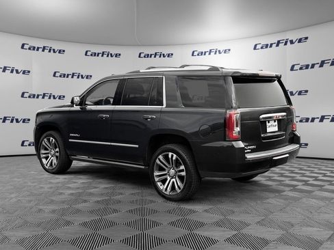 Used 2020 GMC Yukon Denali w/ Denali Premium Package AWD/4WD image 3