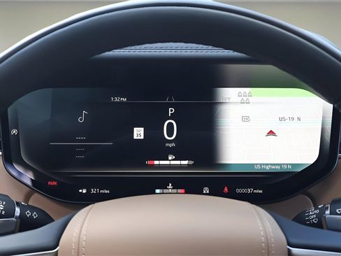 New 2025 Land Rover Range Rover Long Wheelbase SE image 22