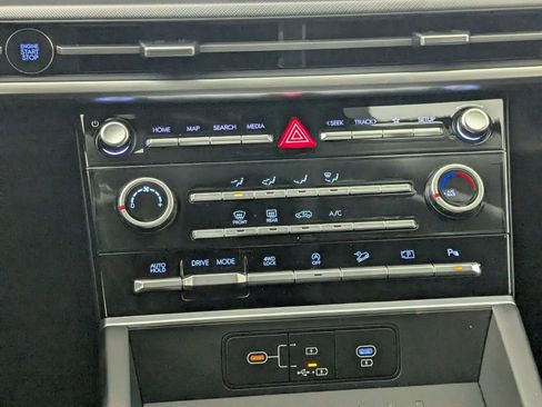 New 2026 Hyundai Santa Fe SE image 20