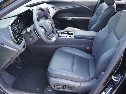 Used 2024 Lexus RX 350 Premium w/ Accessory Package (Z1) AWD/4WD image 13