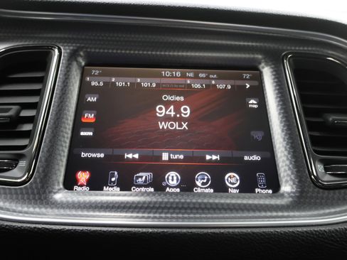 Used 2015 Dodge Challenger SRT Hellcat image 41