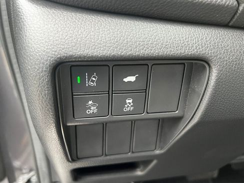 Used 2017 Honda CR-V Touring image 30