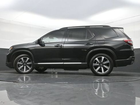 Used 2023 Honda Pilot Touring image 39