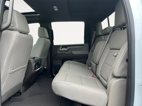 New 2026 GMC Sierra 2500 SLT image 13