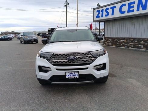 Used 2023 Ford Explorer Limited image 2
