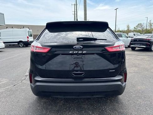 Used 2022 Ford Edge SEL w/ Sport Appearance Package AWD/4WD image 4