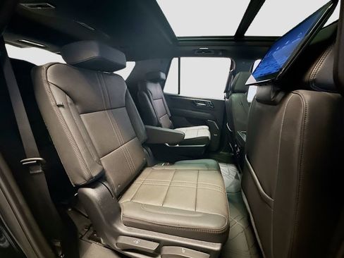 New 2025 Chevrolet Tahoe High Country image 32