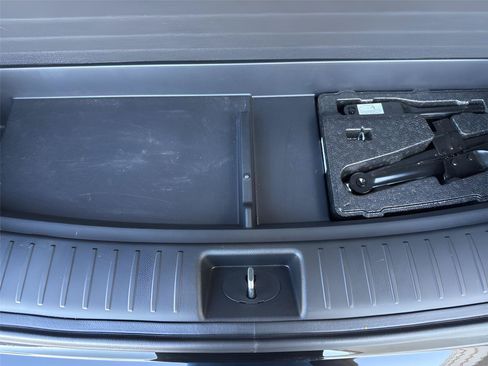 Used 2025 Kia Sorento EX w/ Panoramic Sunroof Package FWD image 33