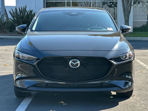 Used 2025 MAZDA MAZDA3 2.5 S Hatchback w/ Premium Pkg image 9