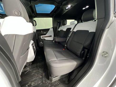 Used 2024 GMC Hummer EV 2X w/ Extreme Off-Road Package image 26